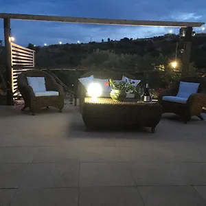 Adenzia Alloggio per agriturismo